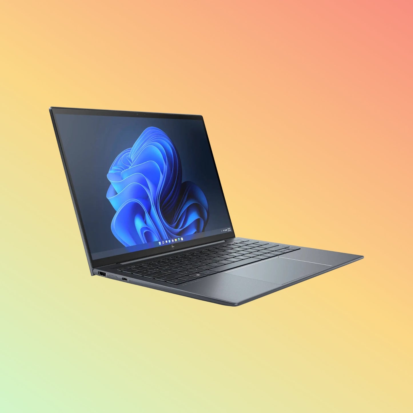 HP ELITE DRAGONFLY G3 Mobile Workstation - 12th Gen i7-1265U, 16GB, 512GB SSD, 13.5" WUXGA Touch